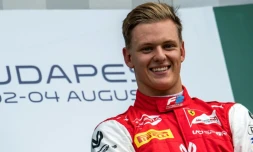 Mick Schumacher vainqueur du GP de Hongrie de Formule 2, à Mogyorod, le 4 août 2019
