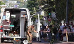 Saint-Denis - Mardi 21 juin 2011 -

Alerte à la bombe à la Poste du Carré piéton photo image reunion.re