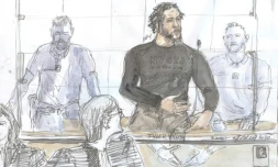 Dessin de presse représentant Tyler Vilus, lors de son procÚs aux assises de Paris, le 25 juin 2020