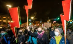 Manifestation contre l'interdiction quasi totale de l'avortement, le 30 octobre 2020 à Varsovie, en Pologne