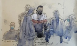 Croquis d'audience réalisé le 9 septembre 2021 montrant Salah Abdeslam, l'un des principaux accusés au procès des attentats du 13 novembre 2015 à Paris