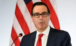 Le nouveau secrétaire d'Etat américain au Trésor, Steven Mnuchin, le 18 mars 2017 lors d'une conférence de presse à Baden Baden où se tient une réunion des ministres des Finances du G20