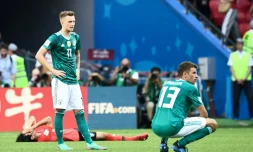 Les attaquants allemands Marco Reus et Thomas Müller éliminés par la corée du sud, à l'issue de leur défaite à Kazan, le 27 juin 2018 