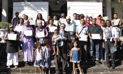 Lundi 4 Juillet 2011

Cérémonie de remise de diplômes aux étrangers signataires du contrat d'accueil et d'intégration   

Photo Michel Désiré