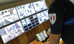 Mercredi 6 Juillet 2011 19 nouvelles caméras entreront en service à Saint Denis
Photo Mamousse Mathieu