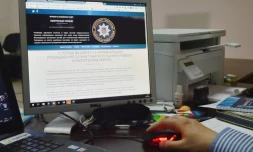 Un officier de la cyberpolicce ukrainienne à Kiev, le 29 juin 2017
