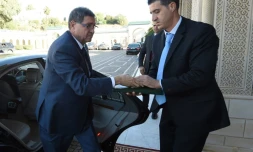 Le Premier ministre Habib Essid à son arrivée le 25 novembre 2015 au palais de Carthage à Tunis