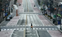 La 42e rue, un des grandes artères de Manhattan, désertée le 19 avril 2020 en raison des mesures de confinement dû au coronavirus

