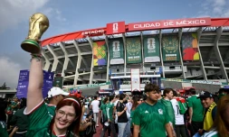 Des supporters mexicains se rassemblent le 11 juin 2026 à Mexico avant le coup d'envoi du match d'ouverture du Mondial-2026 entre le Mexique et l'Afrique du Sud
