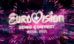 Le logo de l'Eurovision à la St. Jakobshalle de Bâle le 13 mai 2025 