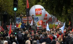Manifestation de fonctionnaires contre les "attaques" du gouvernement à leur égard à Paris, le 10 octobre 2017