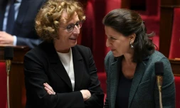 Muriel Pénicaud et Agnès Buzyn (d) à l'Assemblée nationale en mars 2018.
