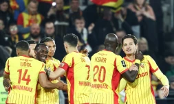 Les joueurs lensois lors du match de Ligue 1 entre Lens et Angers au stade Bollaert-Delelis le 20 mars 2026