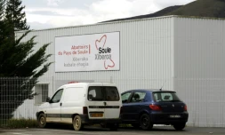 L'abattoir de Mauléon-Licharre, le 29 mars 2016 dans les Pyrénées-Atlantiques
