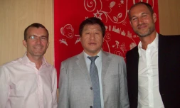 Mardi 9 août 2011 - Conférence de presse sur l'extension de l'offre Neufbox TV de SFR, en présence de Thomas Jayet, Zhang Guobin et Rodolphe Pacaud