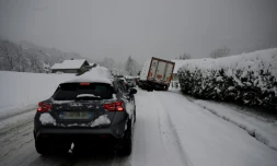 Neige et verglas: restrictions de circulation dans le nord-ouest