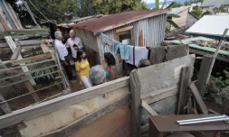 Jeudi 18 Août 2011
Le taudis des Fétissoi à La Saline Les Bains