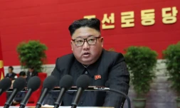 Image fournie par KCNA, agence officielle de Corée du Nord, du dirigeant nord-coréen Kim Jong Un lors du 8e congrès du parti au pouvoir, le 7 janvier 2021, à Pyongyang