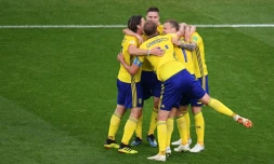 La joie des joueurs suédois après leur victoire sur le Mexique et leur qualification en 8e de finale du Mondial, le 27 juin 2018 à Ekaterinbourg