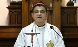 L'évêque Rolando Alvarez célèbre une messe diffusée sur les réseaux sociaux à Matagalpa, au Nicaragua, le 5 août 2022
