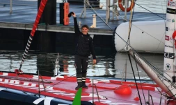 Yannick Bestaven avant de prendre le départ du Vendée Globe, le 8 novembre 2020 aux Sables d'Olonne