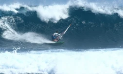 Troisième journée de La Réunion Wave Classic (photo: Calvet)