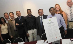 Mardi 30 août 2011 - Présentation de la charte d'engagements entre les opticiens et les organismes d'assurance maladie complémentaires de La Réunion. (Photo Michel Désiré)