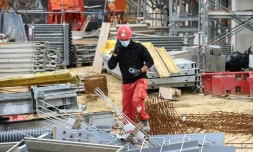 Un employé sur un chantier de construction, le 27 avril 2020 à Montpellier