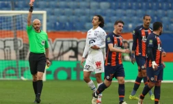 Le jeune Lillois Ayyoub Bouaddi 16 ans, reçoit un carton rouge, contre Montpellier, le 28 janvier 2024 à La Mosson