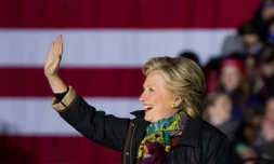 Hillary Clinton à son arrivée à un meeting à Philadelphie (Etats-Unis), le 22 octobre 2016