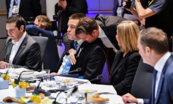 Au 2ème jour du sommet européen, l'UE a affirmé se réserver le droit de répliquer à d'éventuelles taxes américaines sur l'acier et l'aluminium. Le 23 mars 2018 à Bruxelles