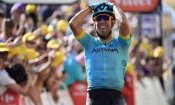 L'Espagnol Omar Fraile (Astana) remporte la 14e étape du Tour de France, le 21 juillet 2018 à Mende 
