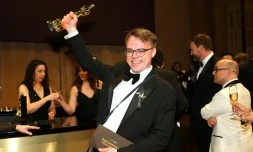 Pavel Talankine brandit son oscar obtenu pour le documentaire "Mr Nobody contre Poutine", le 15 mars 2026 à Hollywood, USA


Russian teacher Pavel Talankin hoists his Oscar for Best Documentary Feature Film for "Mr. Nobody Against Putin" at the 98th Annual Academy Awards Governors Ball at the Dolby Theatre in Hollywood, California on March 15, 2026. 