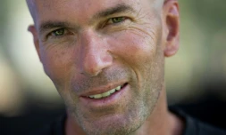 Zinédine Zidane le 11 février 2022 lors de l'inauguration d'un centre de soins dans le quartier de La Castellane à Marseille