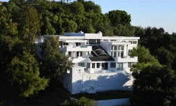 Le manoir Palazzo Beverly Hills, oĂč une Ă©norme fĂȘte a Ă©tĂ© organisĂ©e, Ă Los Angeles, le 6 aoĂ»t 2020