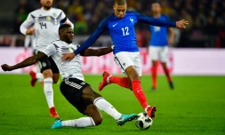 Belle affiche, malgré des stars coupées au montage