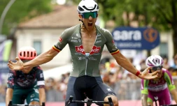 Le Belge Dries de Bondt remporte la 18e étape du Tour d'Italie, le 26 mai 2022 à Trévise