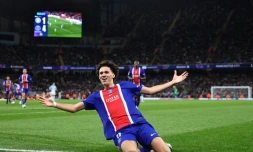 Maghnes Akliouche, un des buteurs parisiens lors de la victoire du PSG contre Manchester City 4-2 en Ligue des champions, le 14 octobre 2026 à l'Etihad Stadium