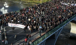 Des milliers de manifestants à Toulouse le 21 novembre 2015
