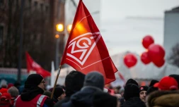 Des membres du syndicat de branche IG Metall lors d'une manifestation à Munich, le 2 février 2018