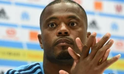 Le défenseur de l'OM Patrice Evra en conférence de presse au Vélodrome, le 23 août 2017
