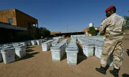 Préparation du matériel électoral à Niamey, le 26 décembre 2020