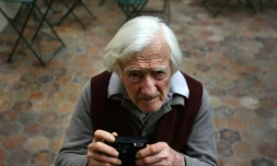 Le photographe et reporter français Marc Riboud à Paris le 10 mars 2009