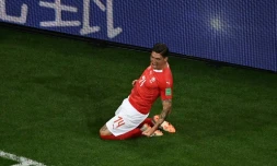 Le milieu suisse Steven Zuber exulte après son but contre le Brésil dans le groupe E de la Coupe du monde à Rostov-sur-le-Don, le 17 juin 2018