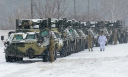 Des troupes ukrainiennes près de leur base dans la région de Kharkiv le 31 janvier 2022