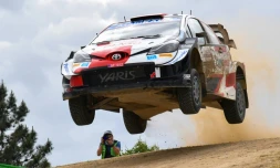 Le pilote français Sébastien Ogier, au volant de sa Toyota Yaris, lors de la 10e spéciale du Rallye de Sardaigne, le 5 juin 2021 entre Lerno et Monti di Ala, près d'Olbia