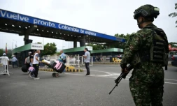 Un soldat colombien monte la garde à la frontière avec le Venezuela à Villa del Rosario, en Colombie, le 6 janvier 2026