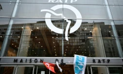 Les usagers des RER et trains de banlieue d'Ile-de-France exploités par la SNCF feront face mardi à un trafic "trÚs fortement perturbé" par une grÚve des cheminots