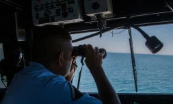 La marine mexicaine patrouille dans le baie de San Felipe, sur les eaux du Golfe de Californie, au Mexique le 17 mars 2016