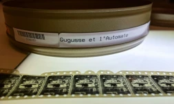 Une pellicule du film muet du Français Georges MéliÚs datant de 1897, "Gugusse et l'Automate", au Centre national de conservation de l'audiovisuel de la BibliothÚque du CongrÚs à Culpeper, en Virginie, le 2 avril 2026